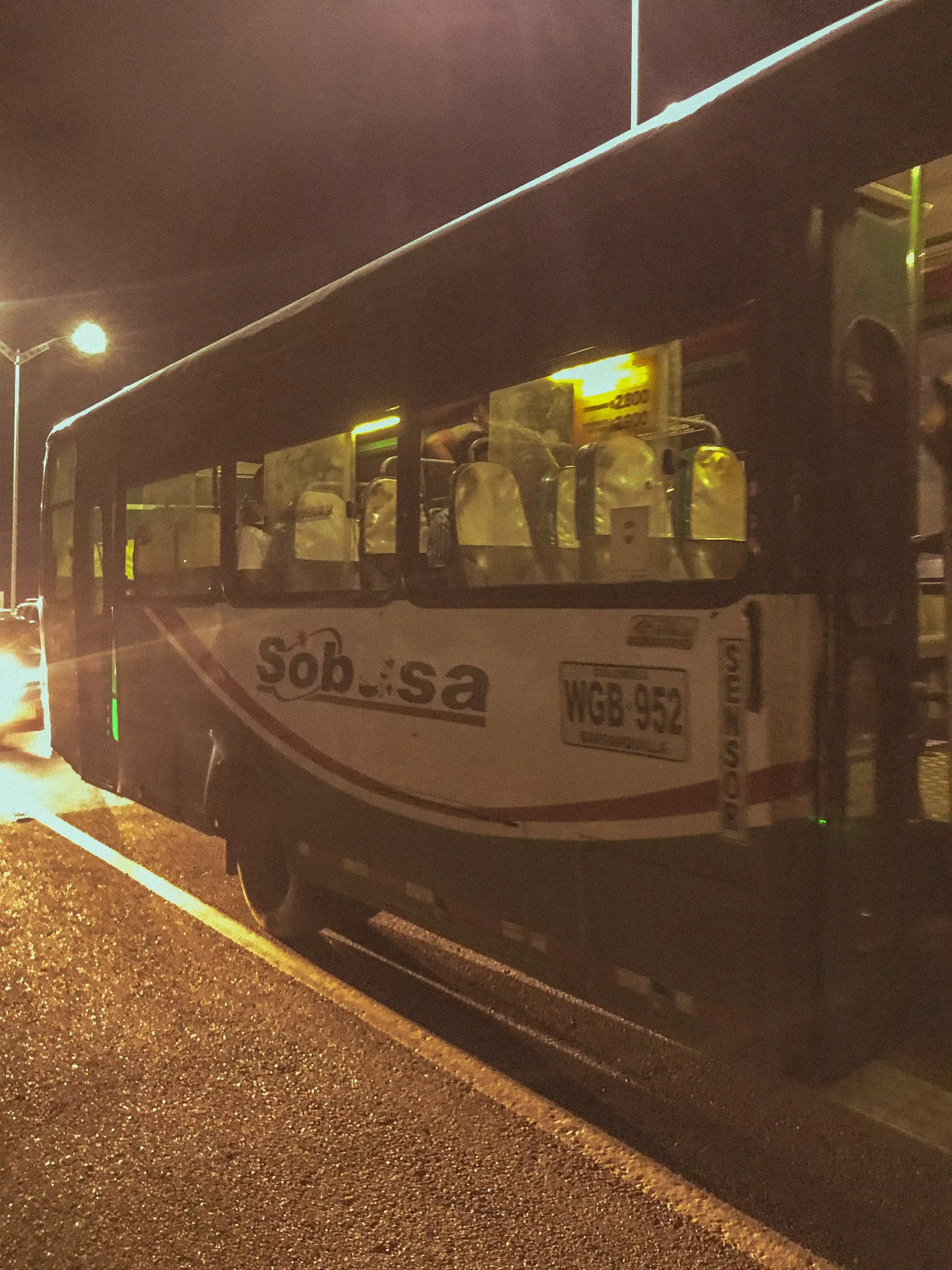 Las mejores frases se me ocurren en el bus